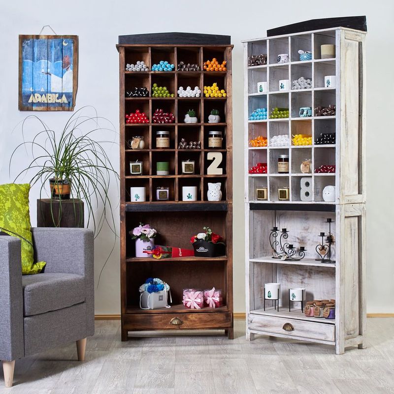 Expositores y displays de Madera - Blanqueado