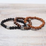 Brazalete Buddah y cuentas marrones