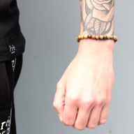 Pulsera de hilo negro con Ojo de Tigre
