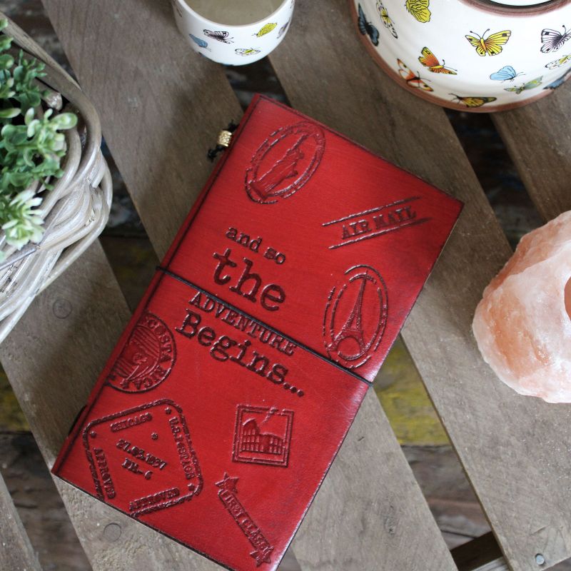 Diario de Cuero- The Adventure Begins - Rojo - (80 pagínas)