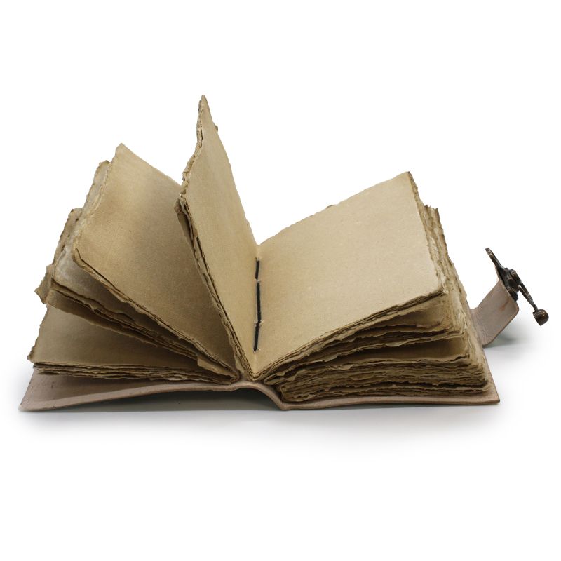 Cuaderno de cuero "Bee Kind"