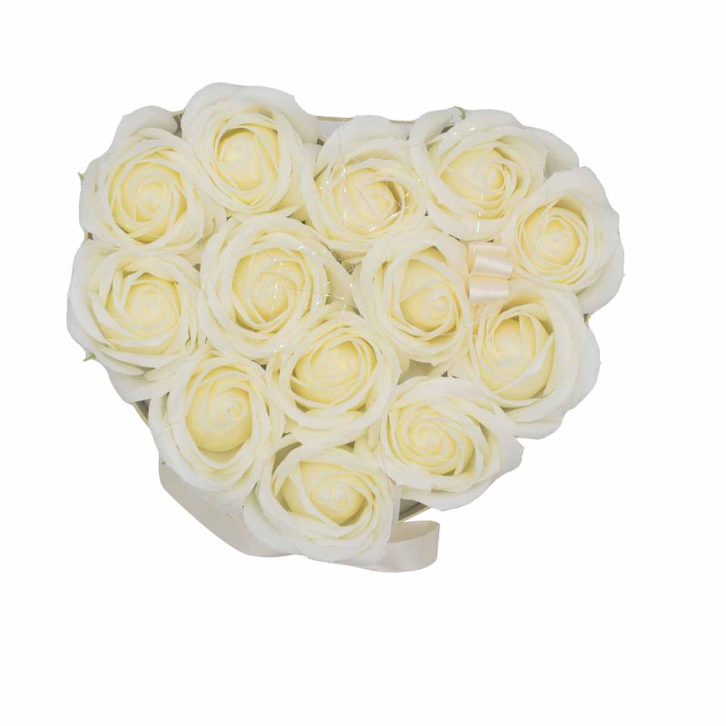 Caja de Regalo - Flor de Jabón 13 Rosas Crema - corazon