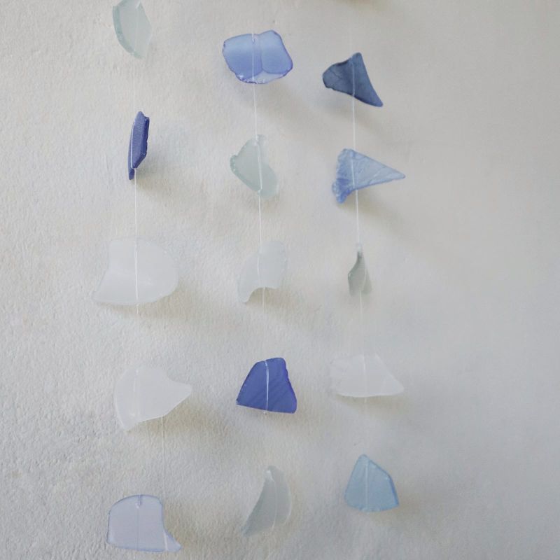 Carillón de vidrio reciclado - Tres cuerdas - Azul y blanco