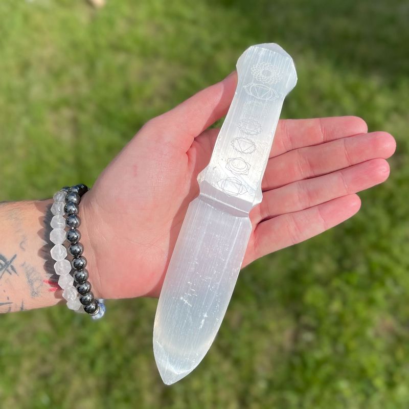 Cuchillo Ritual Selenita - Chakra
