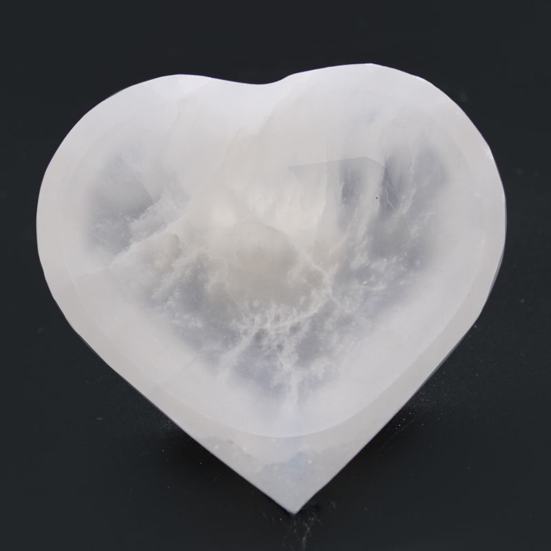 Cuenco de corazón de selenita - 10cm