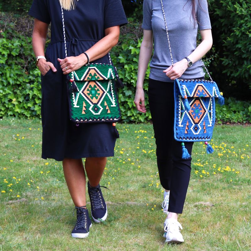 Bolso bandolera de fiesta Kilim verde esmeralda