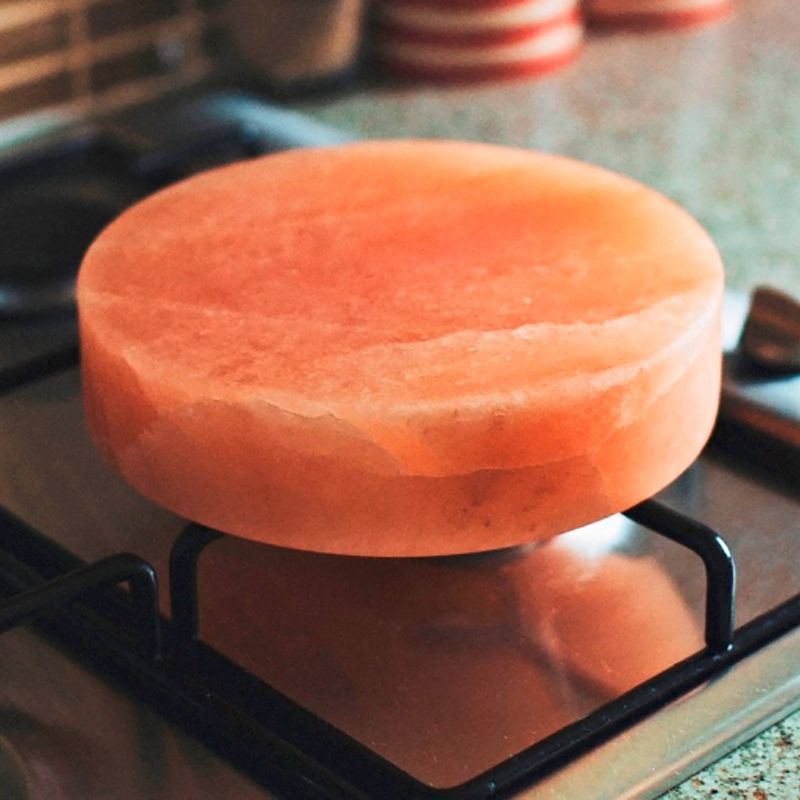 Plato de cocina con sal del Himalaya - Redondo - 20x20x5cm