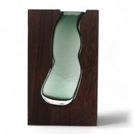 Jarron de Cristal / Terario en Madera de Tung Oscura - 14.5x5x23cm
