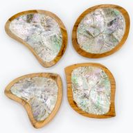 Juego de 4 Mini Cuencos de Madera de Teca (surtido)