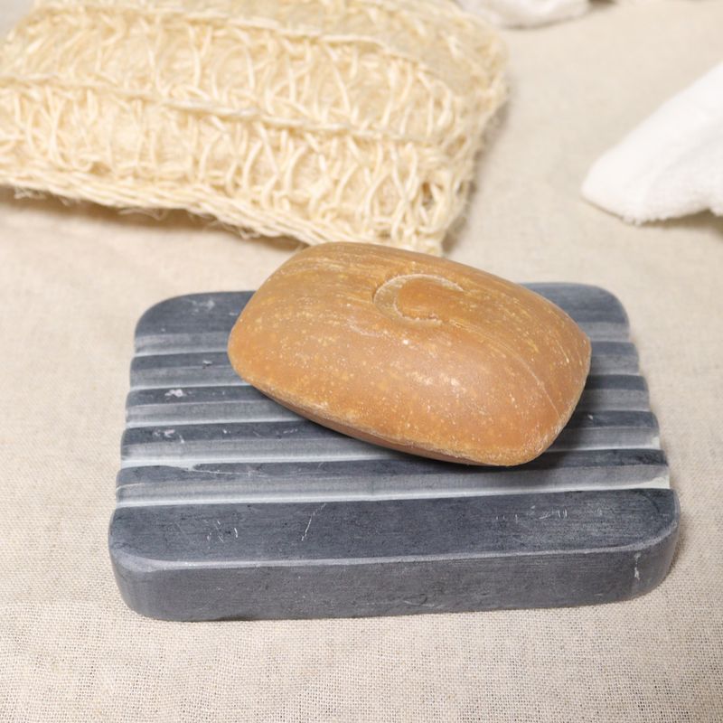 Jabonera de Esteatita Gris 12x8.5cm - Estrías Profundas