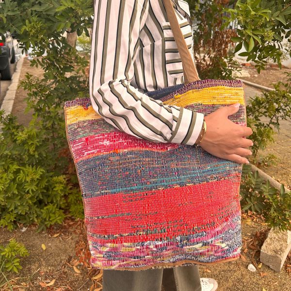 Bolsos de Tapetes Reciclados