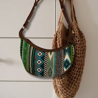 Bolso Hobo de Jacquard - Verdes Atrevidos (correa marrón)