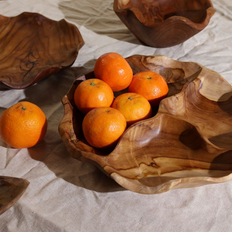 Frutero redondo liso de madera de teca de tres secciones - 30x5.5cm