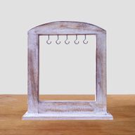 Soporte Pequeño para Colgar - Madera Blanqueada (30x25 cm)