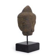 Cabeza de Buda en Reposo sobre Soporte - Gris