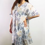 Colección Nómada Sari Mediterráneo - Kaftan - Motivo Griego en Oro y Azul - Pintado a Mano