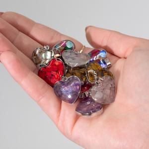 Colgantes de piedras preciosas