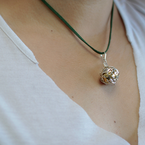Collares con Campanitas de Plata