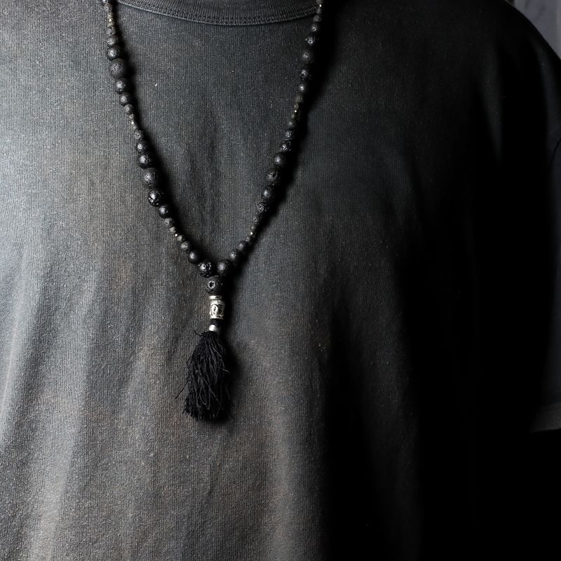 Collar Esencia del Volcán - Energía de Enraizamiento