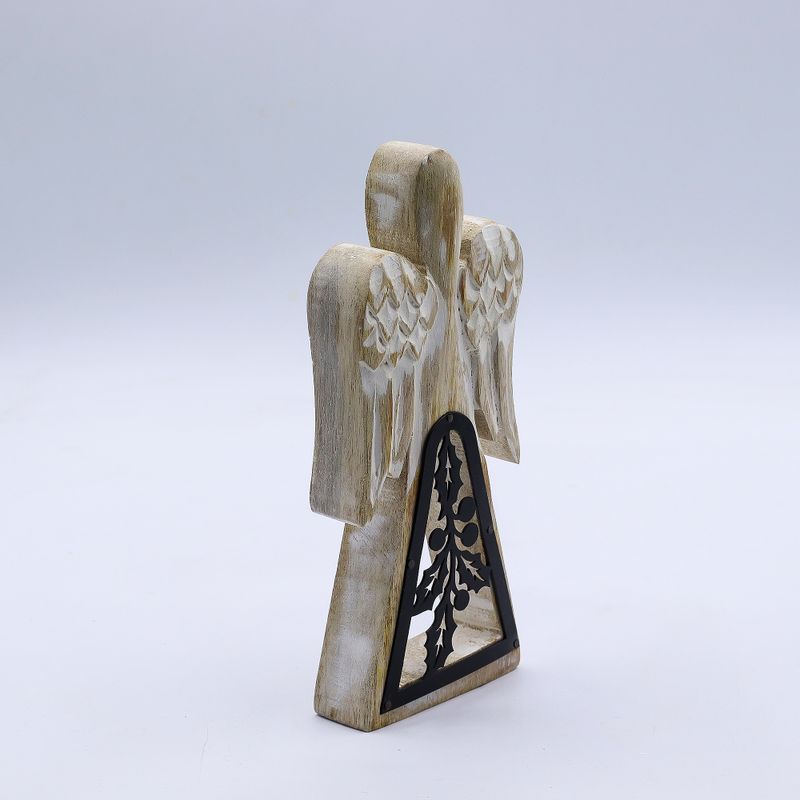 Ángel de madera de mango - acabado lavado blanco con recorte decorativo de hierro