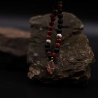 Esencia del Collar del Volcán - Protección