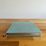 Diario de Gratitud Azul con borde plateado - 120 páginas - Estoy agradecido por