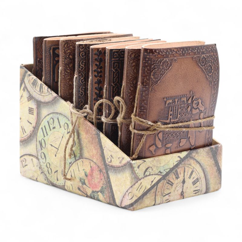Cuadernos de cuero medianos surtidos (5 x 3,5") - Vitrina