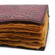 Cuaderno de cuero grueso con borde deshilachado – No todos los días son buenos