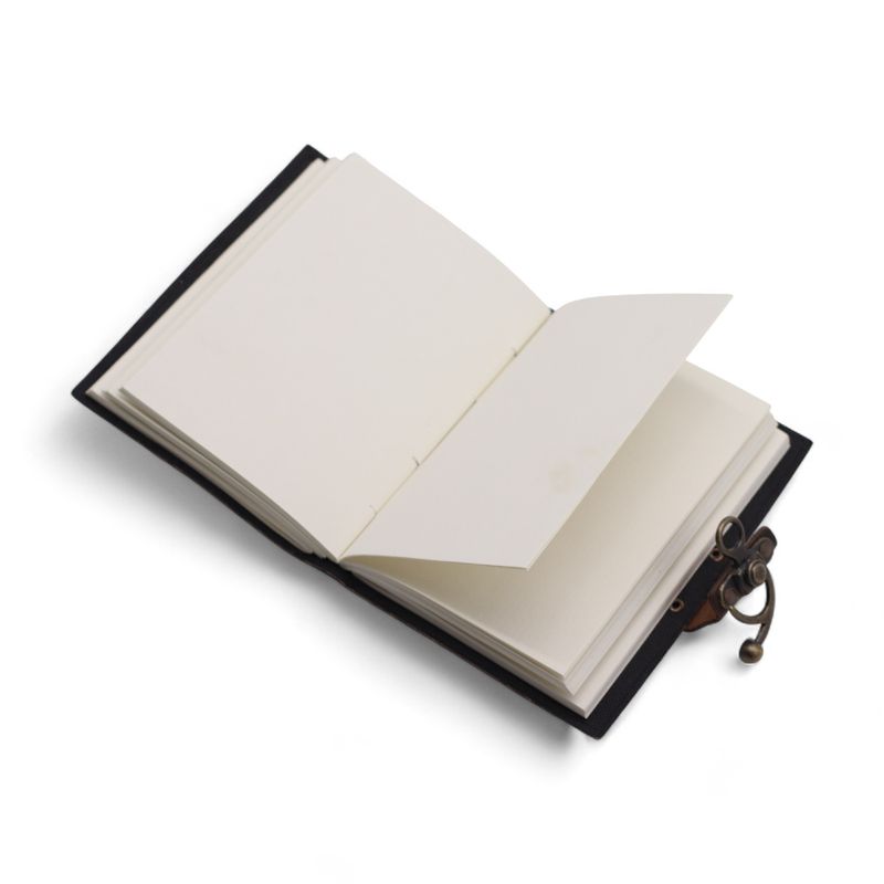 Cuaderno con estampado de cuero – Nunca dejes de perseguir tus sueños - 17.8×12.7 cm