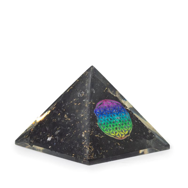 Piramides de orgonita pequeñas 5.5x4.5cm - Flor de la Vida - trozos de tormalina negra