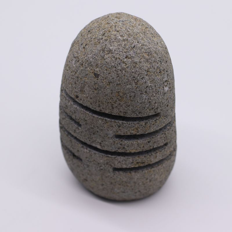 Portavelas de piedra de río natural - Tallado en piedra erguida