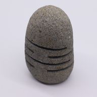 Portavelas de piedra de río natural - Tallado en piedra erguida