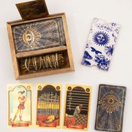 Caja de tarot de dos secciones con soporte para cartas