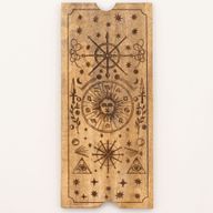 Caja de tarot de cuatro compartimentos con soporte para cartas.