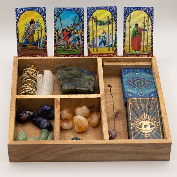 Almacenamiento de cartas del Tarot y cajas de lectura