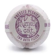 Set de Regalo: Bomba de baño de Peonías & té y rosas + Vela de Café & Nueces