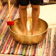 Enorme Cuenco Liso Vibracional con Patas - 50x20 cm - 10,7 kg