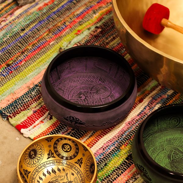 Cuenco tibetano en forma de hongo - Purple Haze (23x10,5 cm, 1,3 kg)