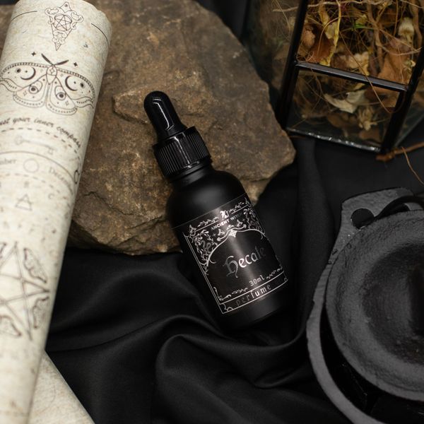 Aceites de perfume de bruja ancestral