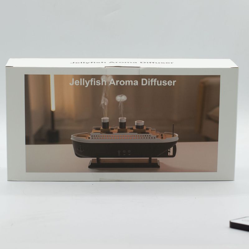 Difusor de aromas con efecto de modelo de barco y LED que cambia de color