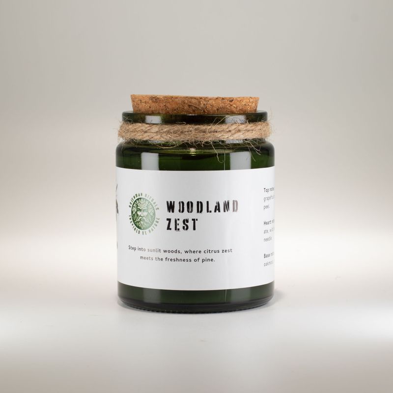 Vela de soja Greenman Woodwick - Esencia del Bosque