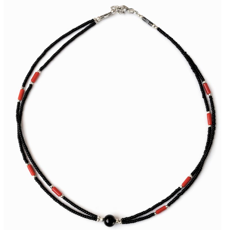 Collar nepalí extrafino de dos líneas - Colgante negro y coral