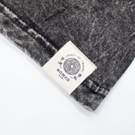 Nomad Sari Camiseta de algodón lavado a piedra - Compás de la Vida - Carbón - Grande