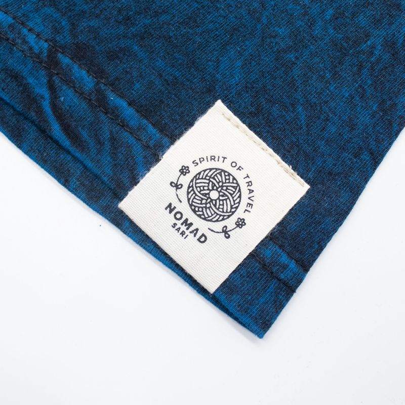 Camiseta de algodón lavado a piedra Nomad Sari - Mantente salvaje, hijo de la luna - Azul - Grande