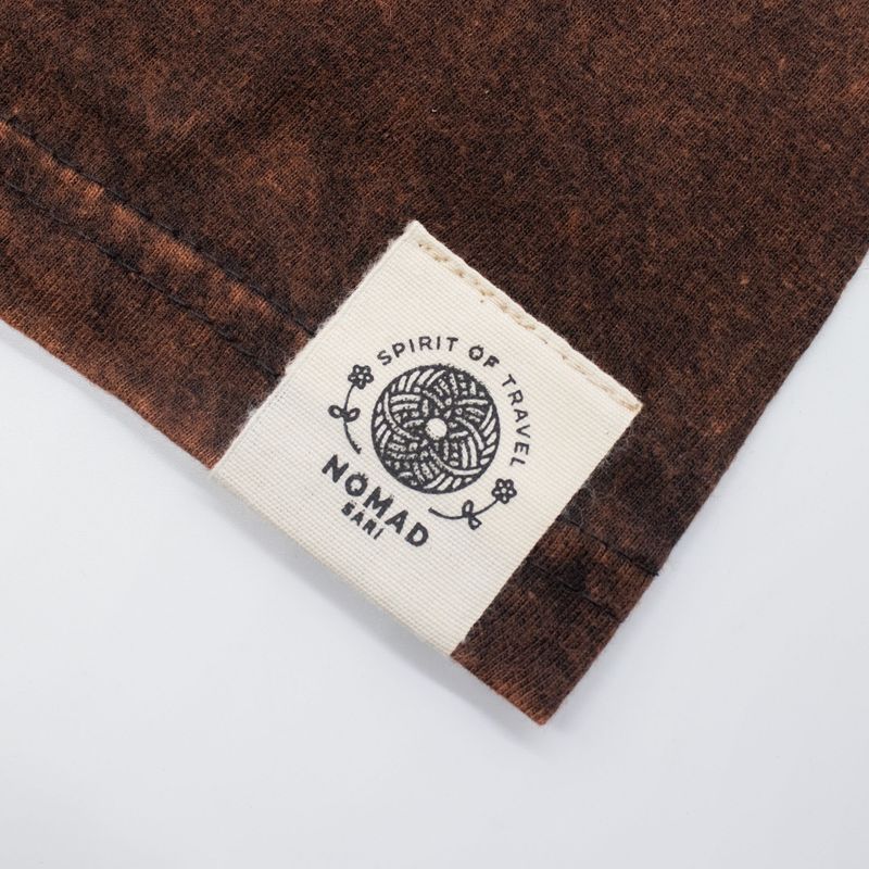 Nomad Sari Camiseta de algodón lavado a piedra - Sol y Zodiaco - Marrón - Talla S