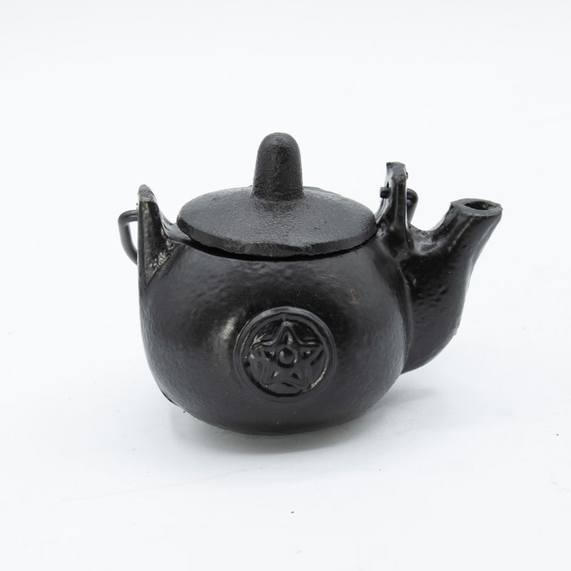 Pequeña olla ritual de hierro fundido con forma de pentágono 8x8x10 cm