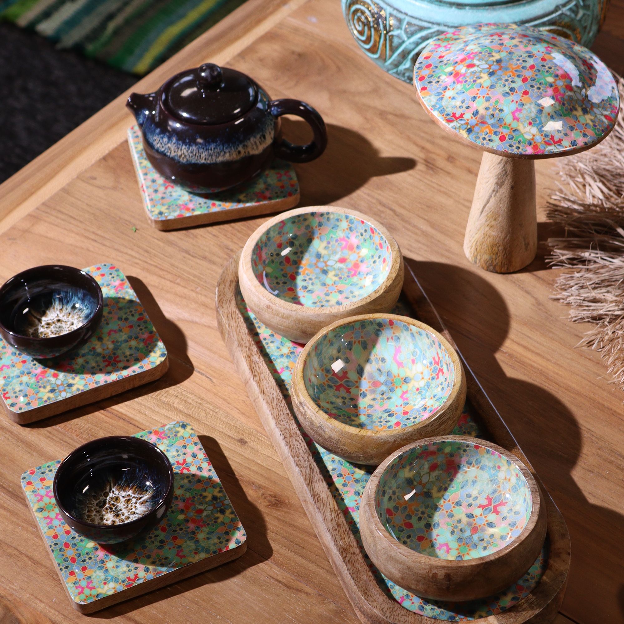 Cuencos, Bandejas y Posavasos de Madera de Mango