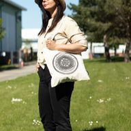 Nomad Sari Icónico Básico Bolso Tote - Mandala Urbana - Natural 4oz