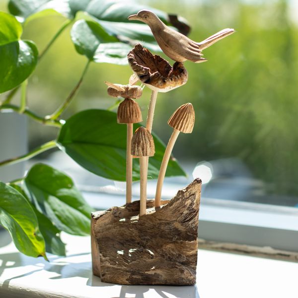 Tallados artísticos en madera de parásitos