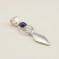Colgantes devocionales de la India - Baño de plata (Cordón de 45 cm) - Diosa Amatista